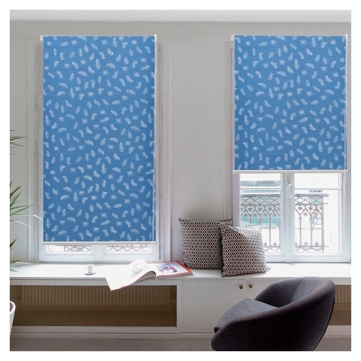 Штора рулонная «Пёрышки», блэкаут, 60×180 см, цвет голубой 