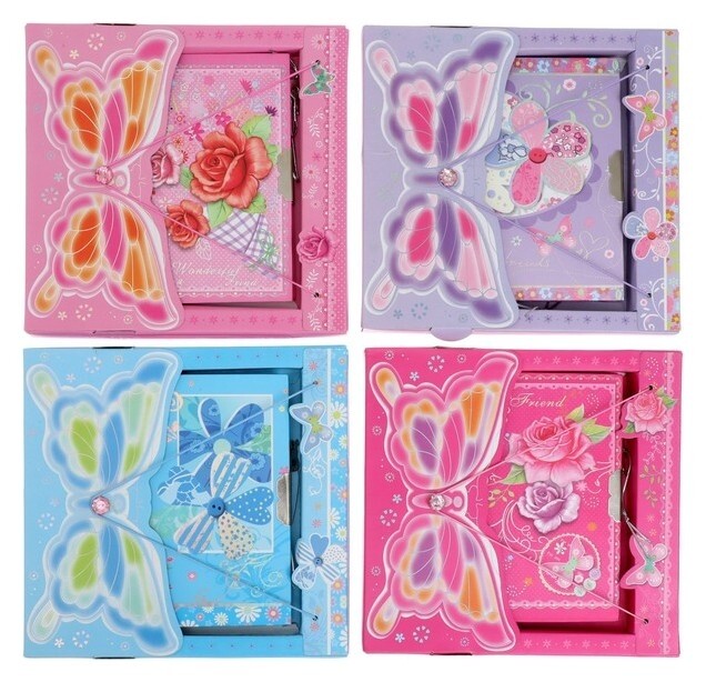 Записная книжка в подарочной коробке, на замочке А6, 50 листов, линия, бабочка  Calligrata