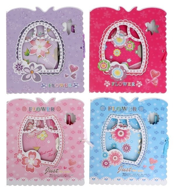 Записная книжка в подарочной коробке, на замочке А6, 50 листов, линия, окошко  Calligrata