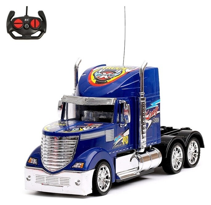 Грузовик радиоуправляемый «Тягач», работает от батареек цвет синий  