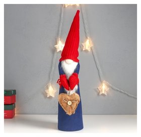 Кукла интерьерная "Дед мороз в синем кафтане, красном колпаке с сердцем" 47х14х11 см 