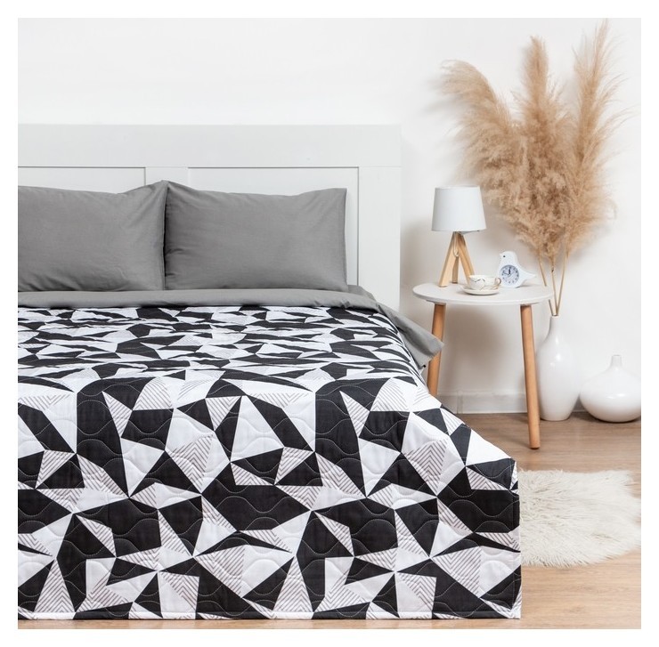 

Покрывало Lovelife 1.5 сп Black And White 150*210±5 см, новосатин,80 г/м2