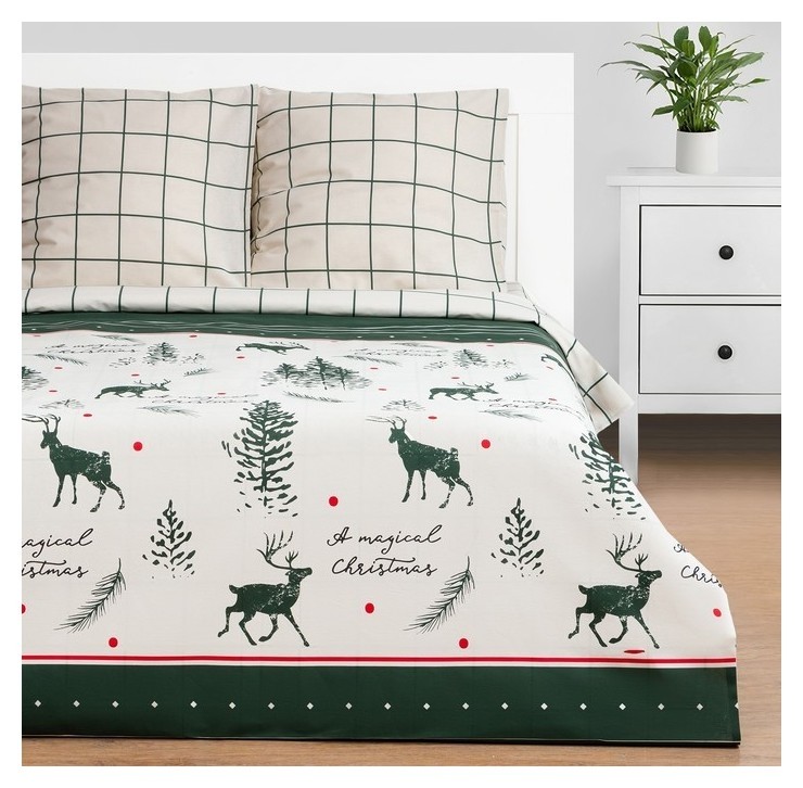 

Постельное бельё этель 1.5 сп Magical Christmas 143х215 см, 150х214 см, 70х70 см - 2 шт