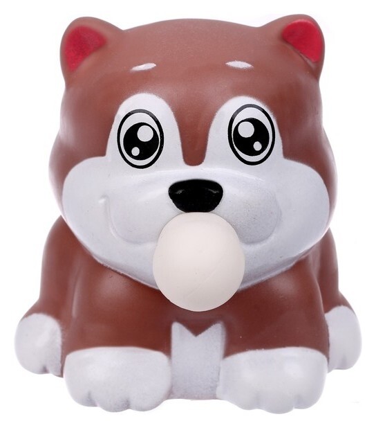 Мялка «Собака» надувает шарик  