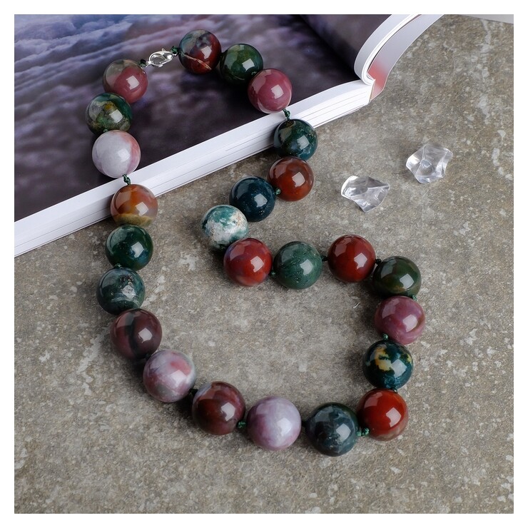 Бусы шар №20 через узел "Яшма зелёная", 60 см  