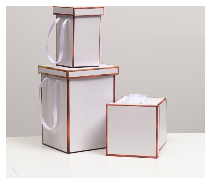 Набор коробок 3 в 1, золото, 17 х 25 см / 14 х 23 см/ 10 х 18 см Upak Land