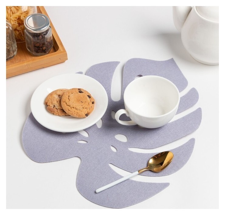 Салфетка декоративная "Тропики" серая, 36,5 х 30 см, 100% п/э, фетр  Доляна