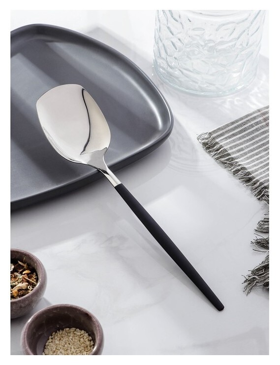 Лопатка из нержавеющей стали Magistro «Грэйс», H=26 см, цвет ручки чёрный, цвет головы серебряный  Magistro