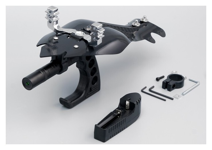 Рогатка с лазерным целеуказателем  