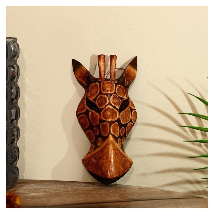 Маска "Зебра" албезия 19х9х4 см  