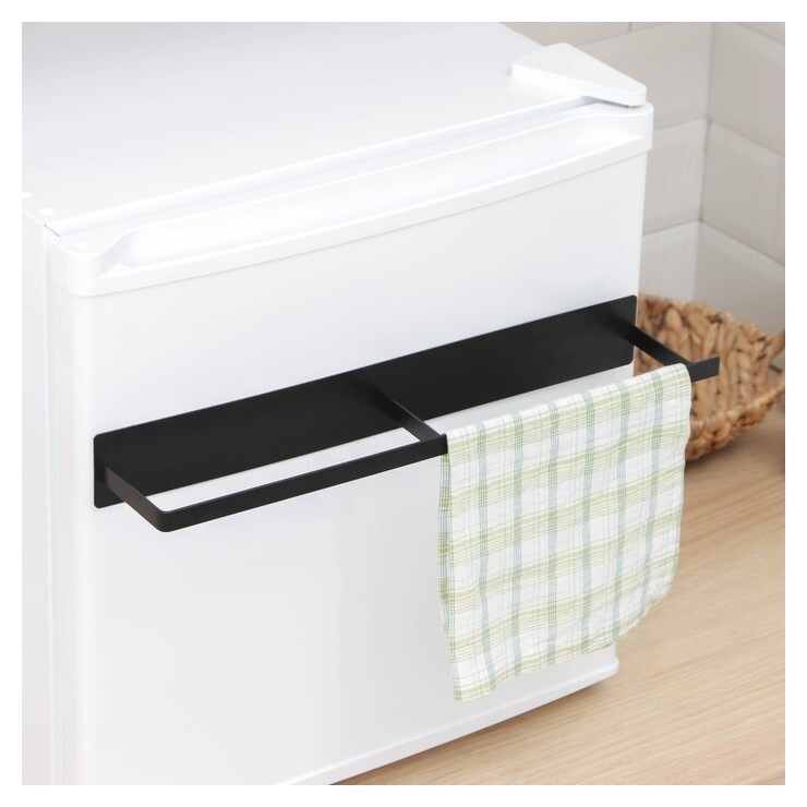 Держатель для полотенец на магните, 48×8×5,5 см, цвет чёрный  