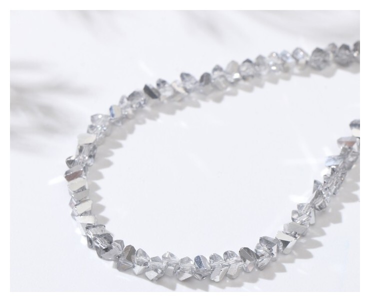 Бусины на нити крошка 4мм "Хрусталь", цвет светло-серый, 35см  