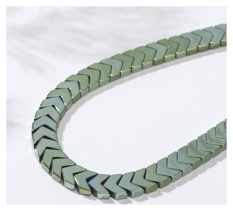 Бусины на нити "Гематит" стрелочки 0,7*0,7см, цвет зелёный, 40см  