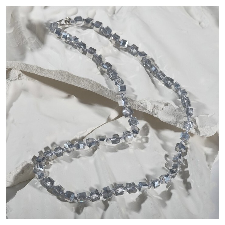 Бусы кубик через узел "Хрусталь", цвет серый, 48см  
