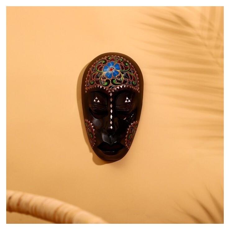 Маска "Ломбок стайл" дерево 23х15х6 см  