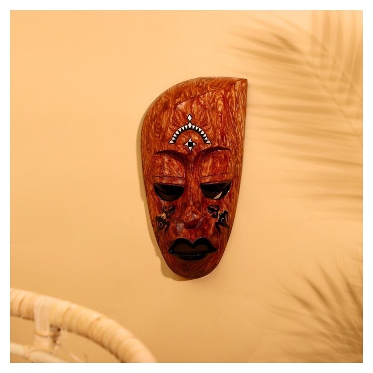 Маска "Ломбок стайл" дерево 33х18х8 см  