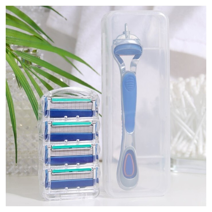 Станок бритвенный и 4 сменных кассеты  Мой выбор