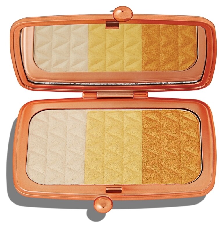 Тон gleaming gold  Makeup Revolution