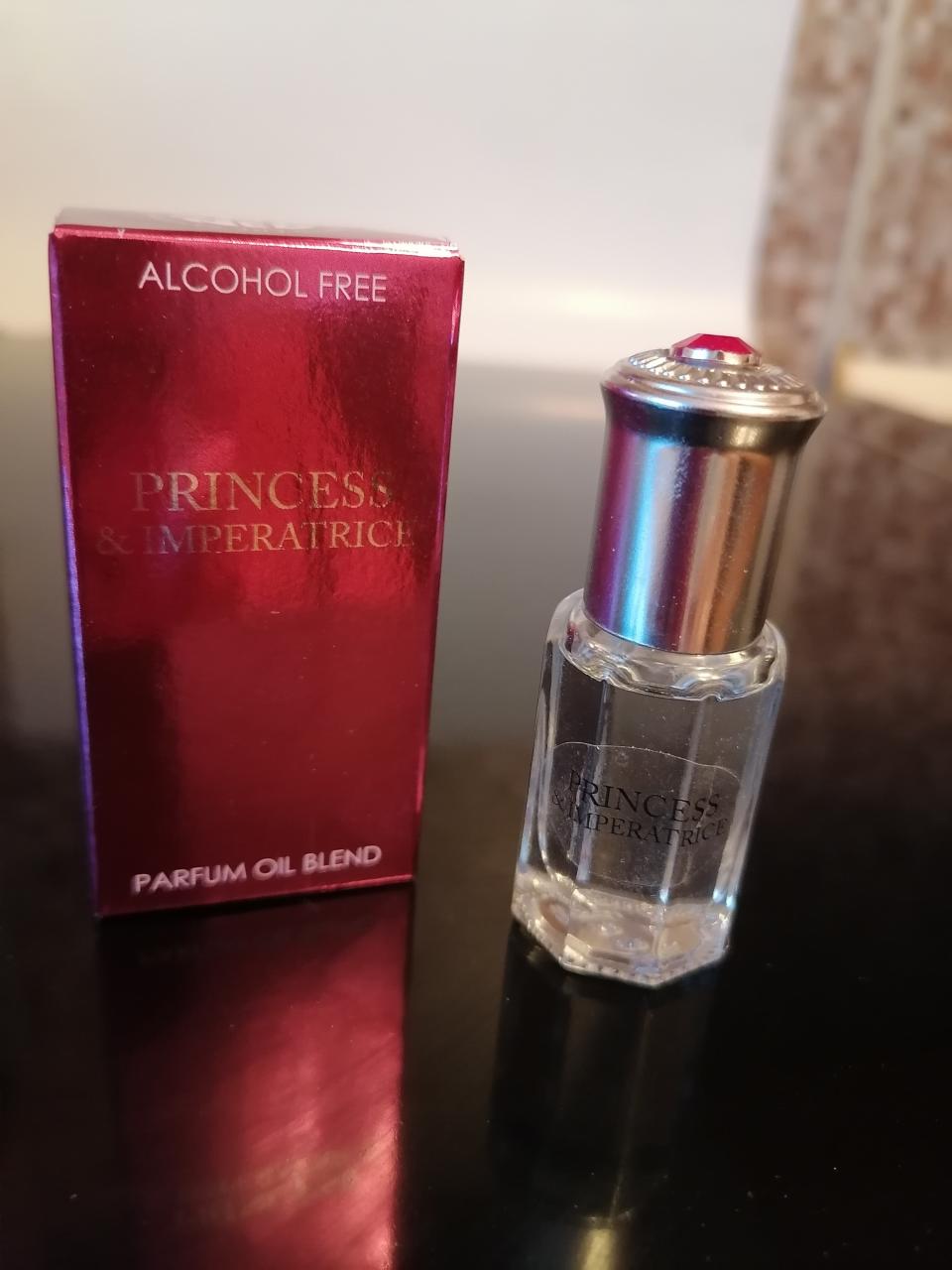 Отзыв на товар: Парфюмерное масло женское Принцесса и Императрица Princess & Imperatrice. Неолайн (NEO Parfum). Вид 1 от 20.05.2023 