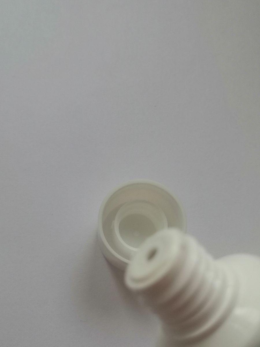 Отзыв на товар: Крем для рук регенерирующий с глицерином и экстрактом болгарской розы. Miss Magic.