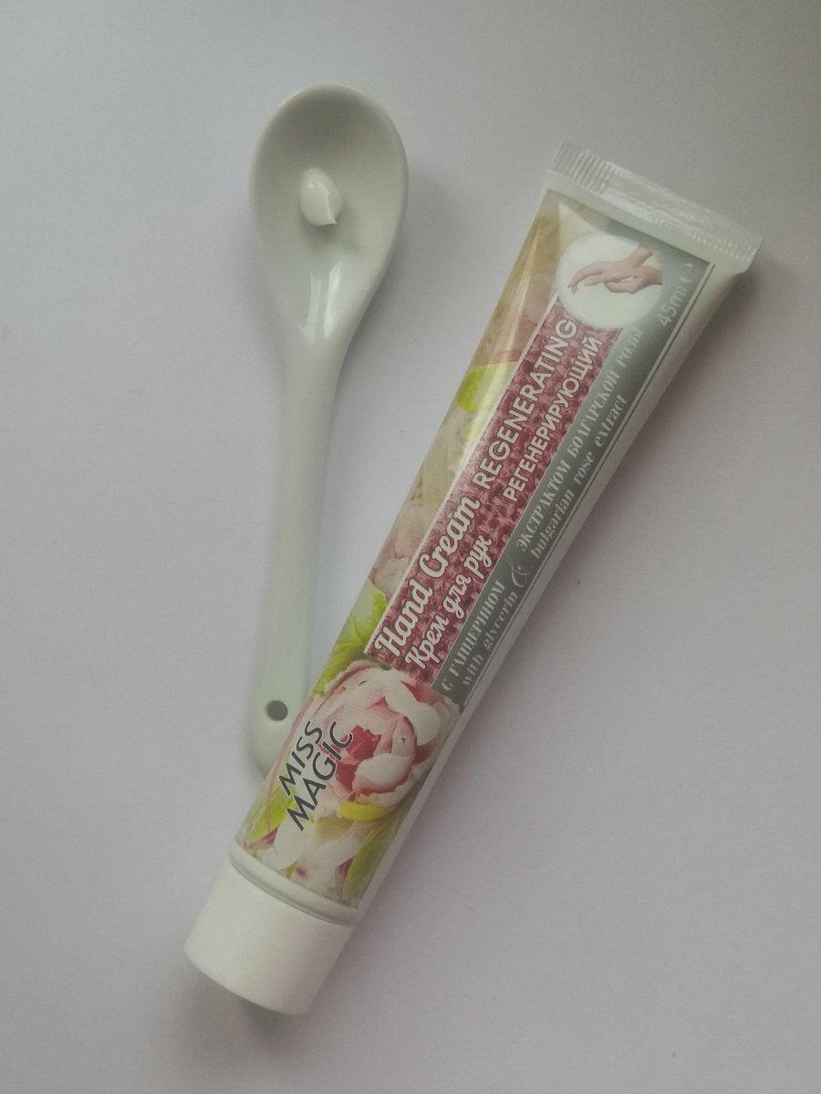 Отзыв на товар: Крем для рук регенерирующий с глицерином и экстрактом болгарской розы. Miss Magic.