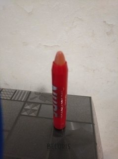 Отзыв на товар: Помада-карандаш увлажняющая для губ Crayon nude. Charme (Шарм).
