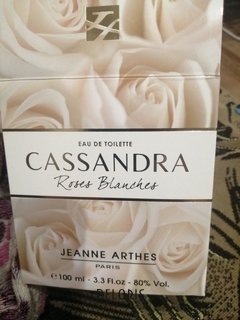 Отзыв на товар: Туалетная вода Cassandra Roses Blanches. Jeanne Arthes.