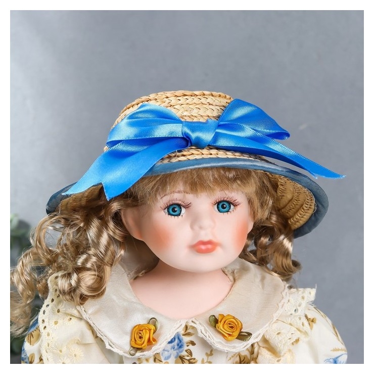 Кукла коллекционная керамика Анфиса в цветочном платье с бантом, с корзиной 40 см