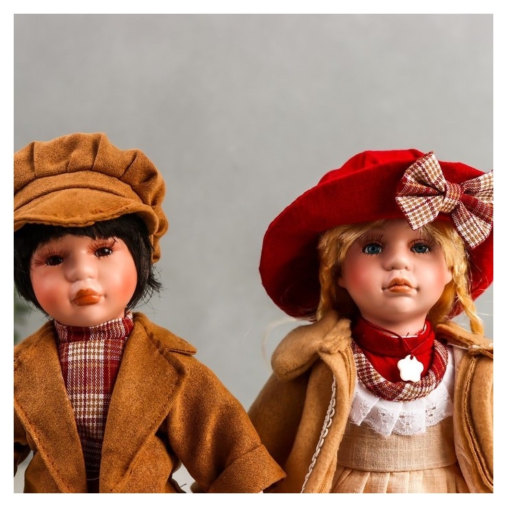 Кукла коллекционная парочка набор 2 шт Оля и саша в бежево-терракотовых нарядах 30 см